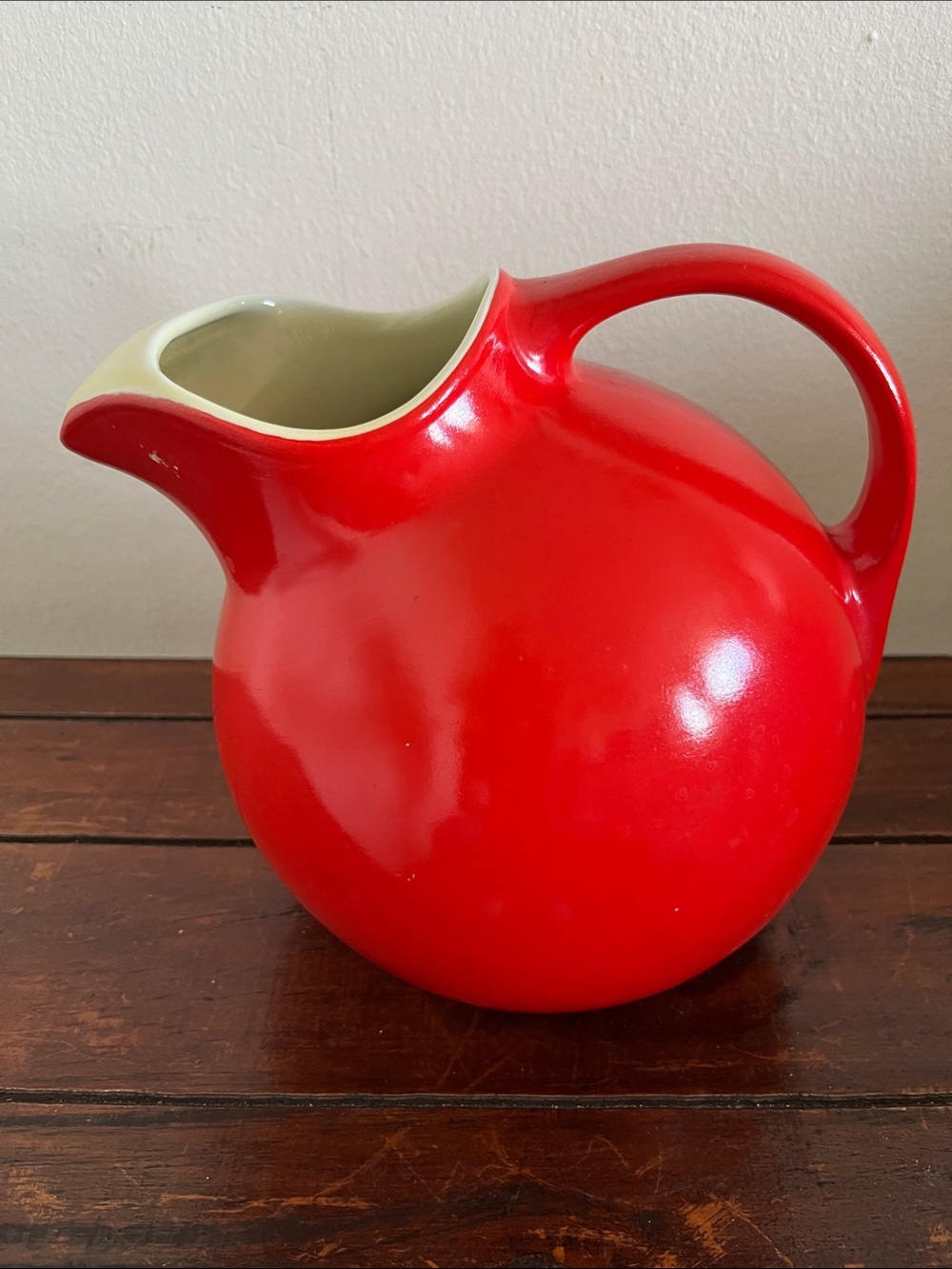Vintage Hall High Gloss "Chinese Red" Ball Pitcher Built-in Ice lip 1930-50's